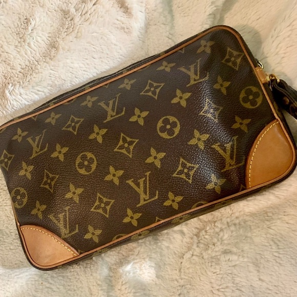 đź‘‘âś…PRICE FIRMâś… AUTHENTIC LV Marley Dragonne GM - Picture 3 of 17